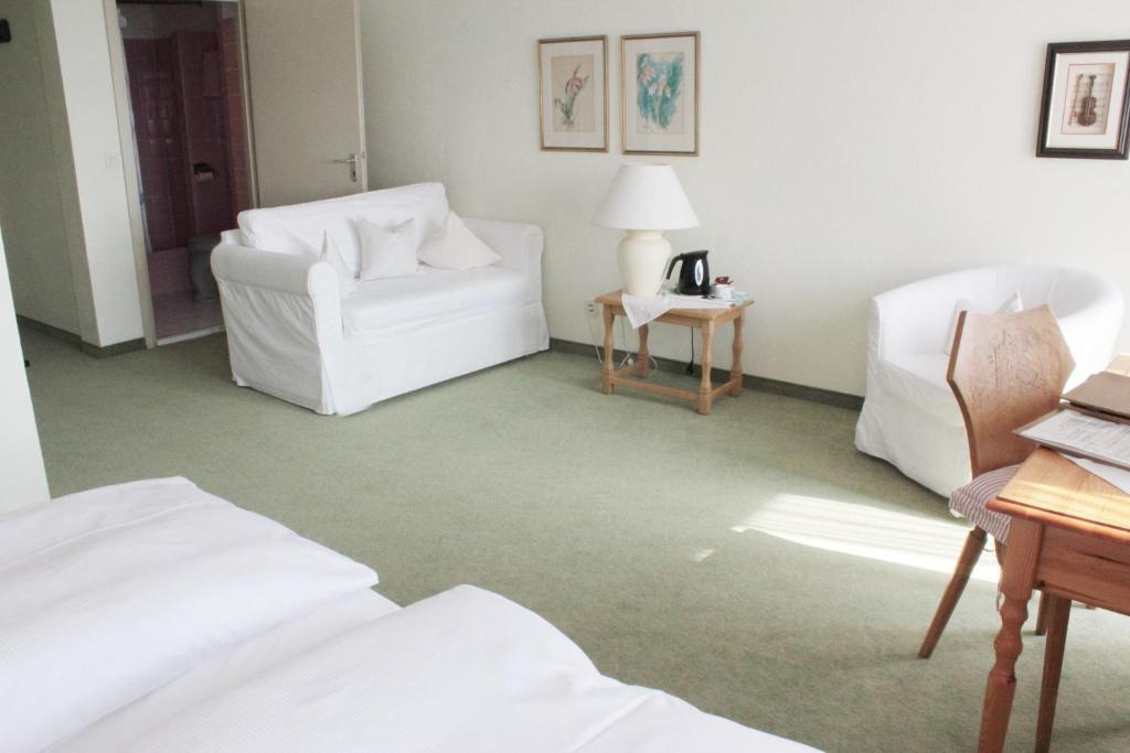 Hotel Burgdacherl Neubeuern Zimmer foto
