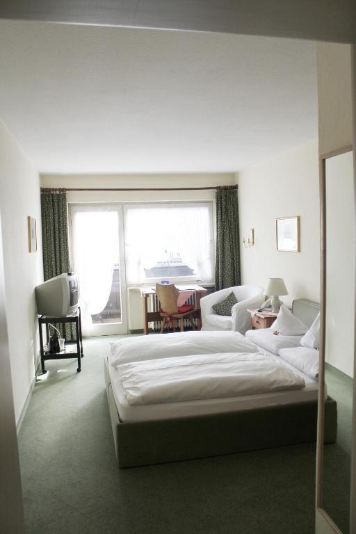Hotel Burgdacherl Neubeuern Zimmer foto